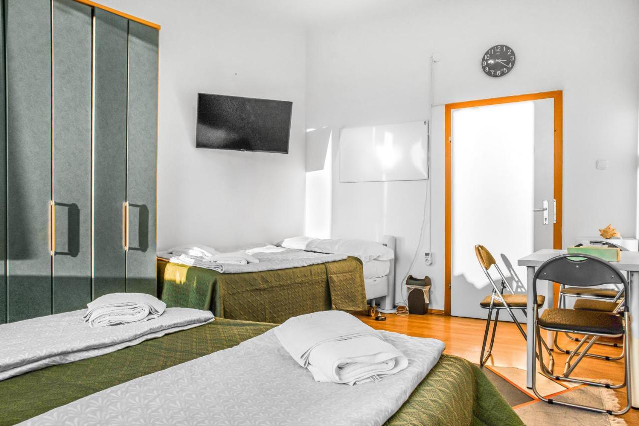 Joyful 2Br Shared Apt Near Millenium Tower & Danube River เวียนนา ภายนอก รูปภาพ