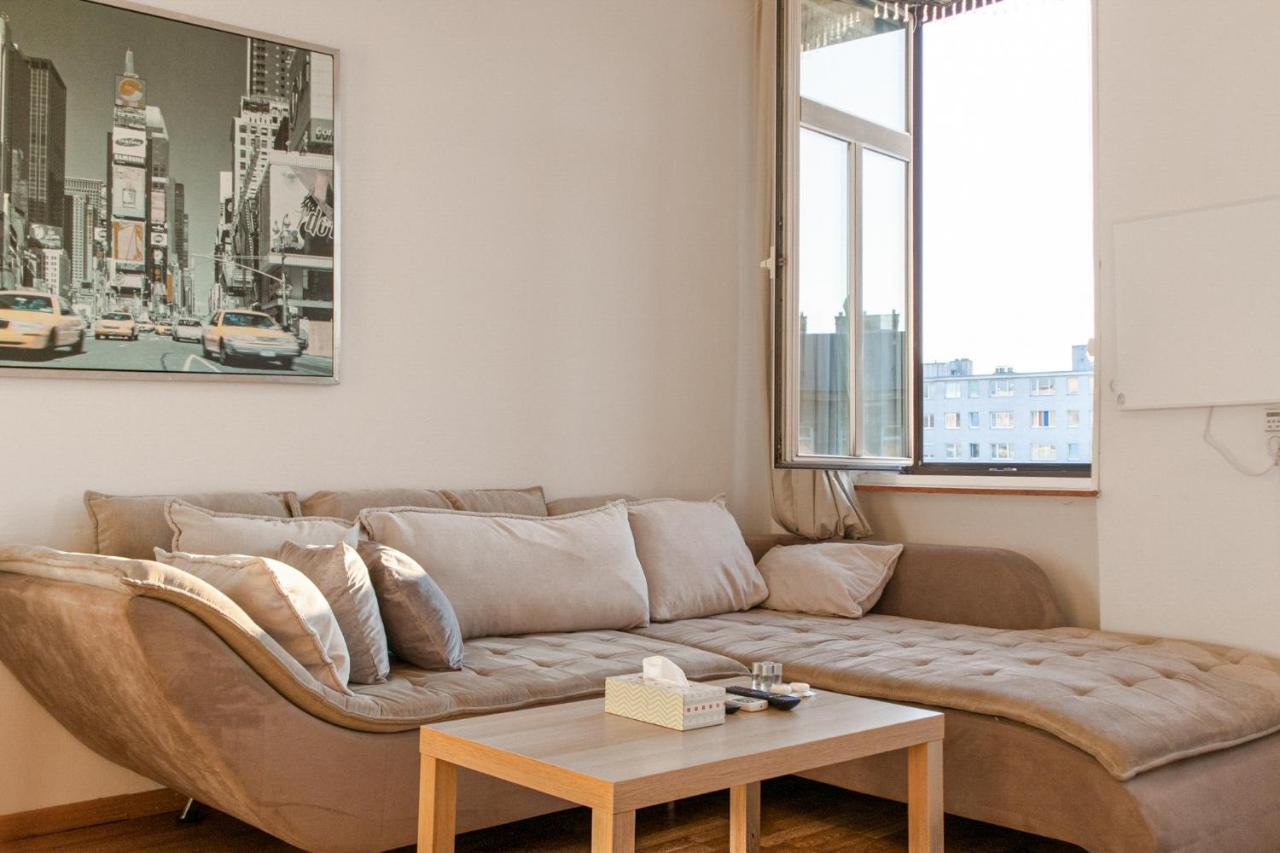 Joyful 2Br Shared Apt Near Millenium Tower & Danube River เวียนนา ภายนอก รูปภาพ