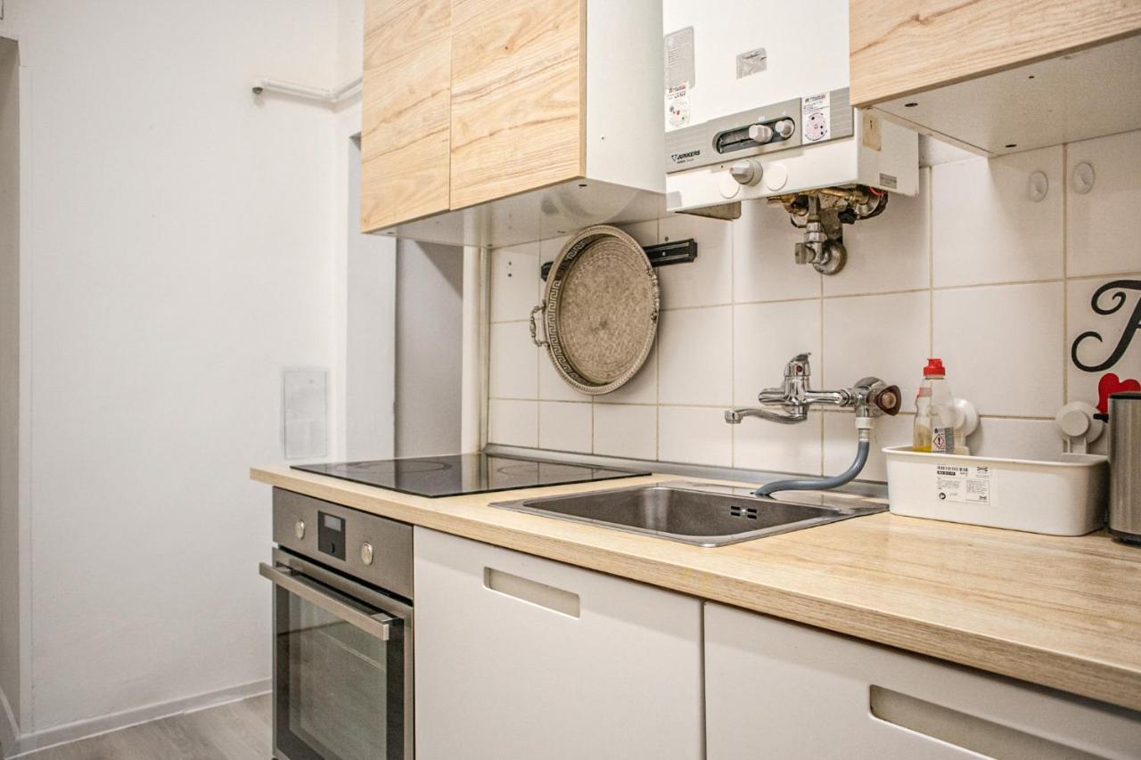 Joyful 2Br Shared Apt Near Millenium Tower & Danube River เวียนนา ภายนอก รูปภาพ